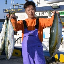 ジギング船 BLUEWATER 釣果