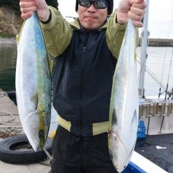 ジギング船 BLUEWATER 釣果