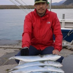 ジギング船 BLUEWATER 釣果