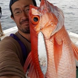 明日丸 釣果