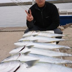 ジギング船 BLUEWATER 釣果