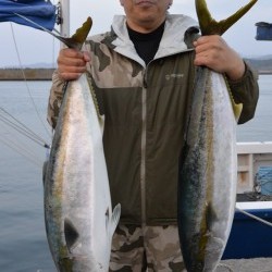 ジギング船 BLUEWATER 釣果