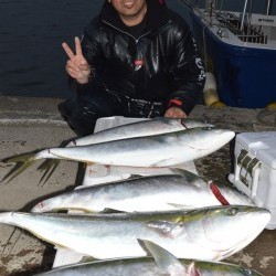 ジギング船 BLUEWATER 釣果