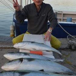 ジギング船 BLUEWATER 釣果