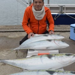 ジギング船 BLUEWATER 釣果