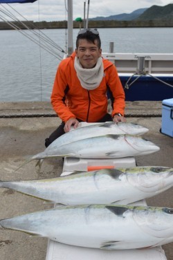 ジギング船 BLUEWATER 釣果