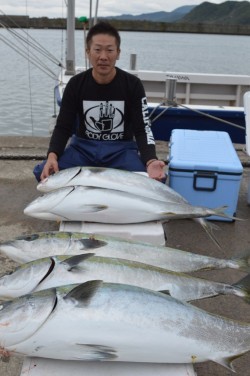 ジギング船 BLUEWATER 釣果