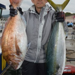 ジギング船 BLUEWATER 釣果