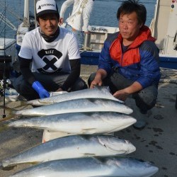 ジギング船 BLUEWATER 釣果