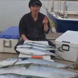 ジギング船 BLUEWATER 釣果