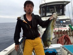 祐英丸 釣果
