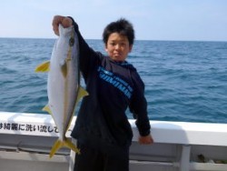 芳美丸 釣果