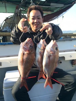 さんさん丸 釣果