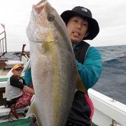 明日丸 釣果