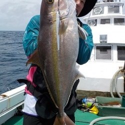 明日丸 釣果