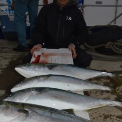 ジギング船 BLUEWATER 釣果