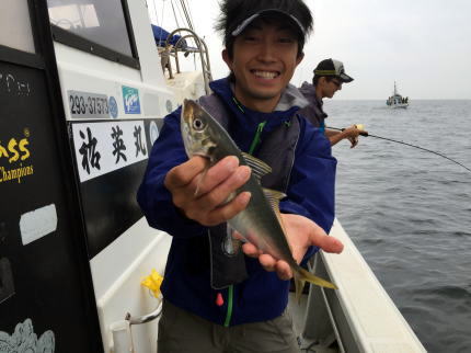 祐英丸 釣果