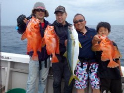 芳美丸 釣果